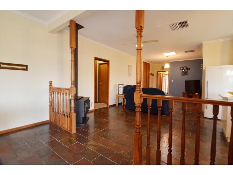 36 Jarrad Road, Happy Valley SA 5159