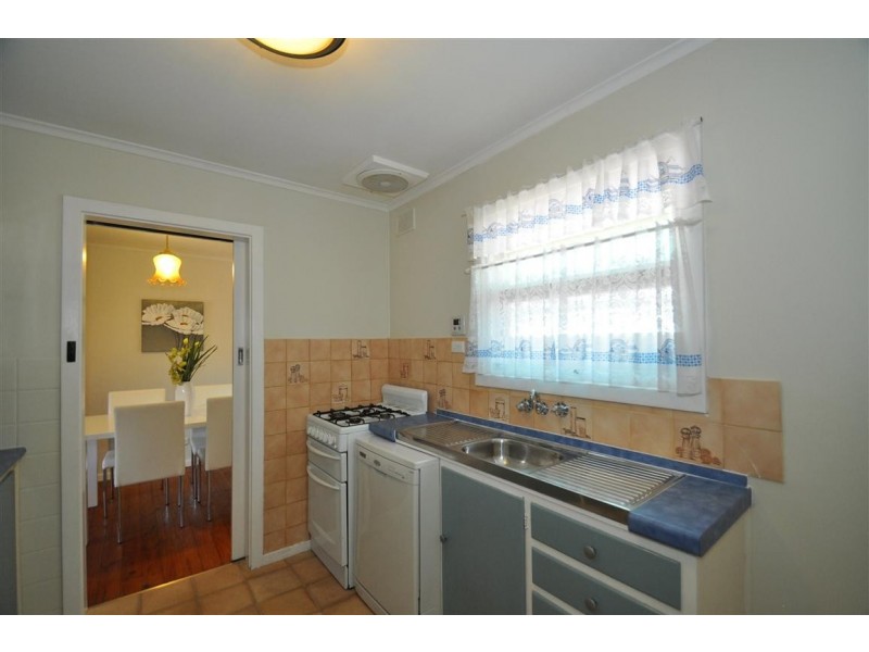 6 Bain Street, Christie Downs SA 5164