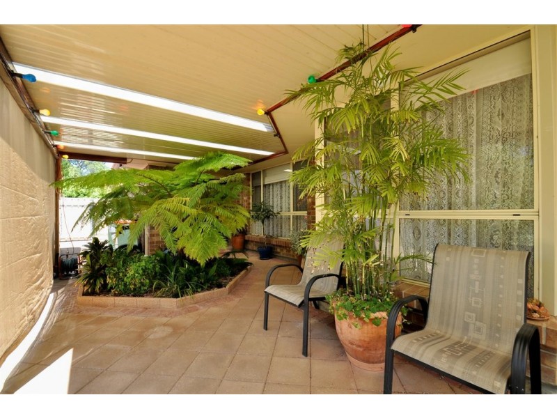 35 Wooding Avenue, Woodcroft SA 5162