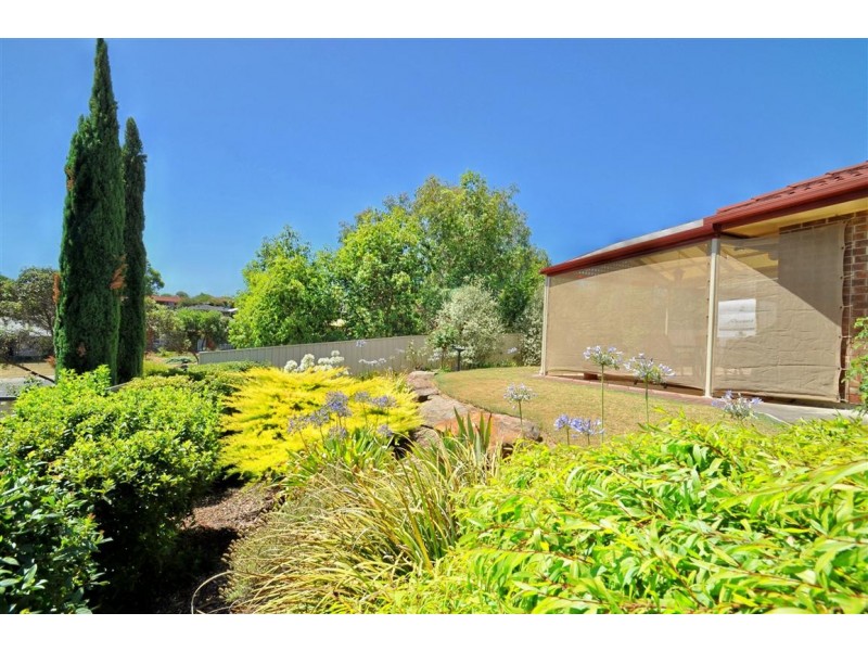 35 Wooding Avenue, Woodcroft SA 5162