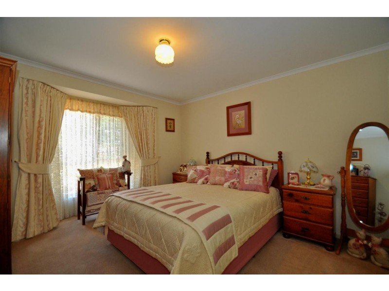 35 Wooding Avenue, Woodcroft SA 5162