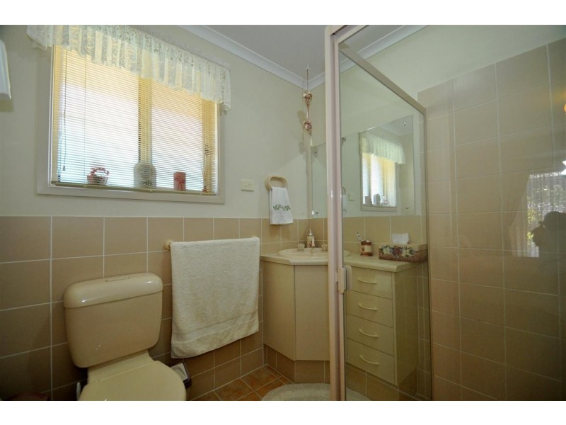 35 Wooding Avenue, Woodcroft SA 5162