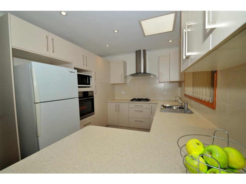 38 Jarrad Road, Happy Valley SA 5159