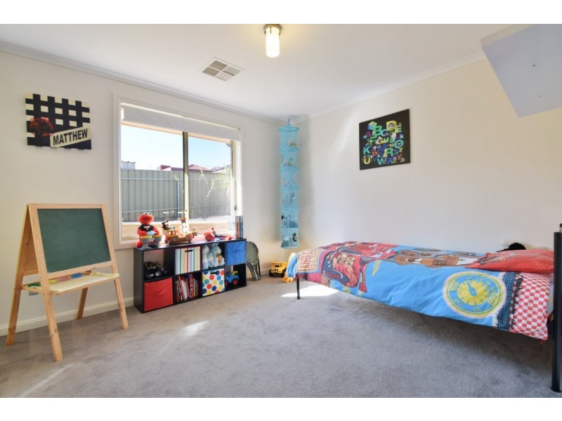 3 Highfield Drive, Aberfoyle Park SA 5159