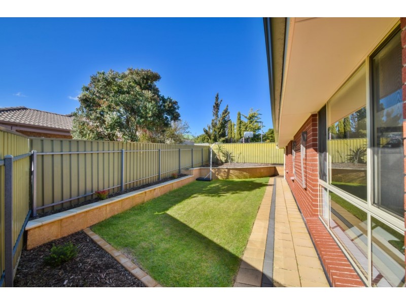 3 Highfield Drive, Aberfoyle Park SA 5159