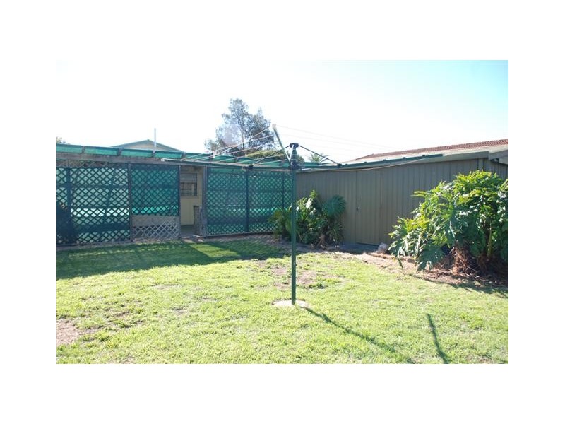 27 Nellie Avenue, Mitchell Park SA 5043