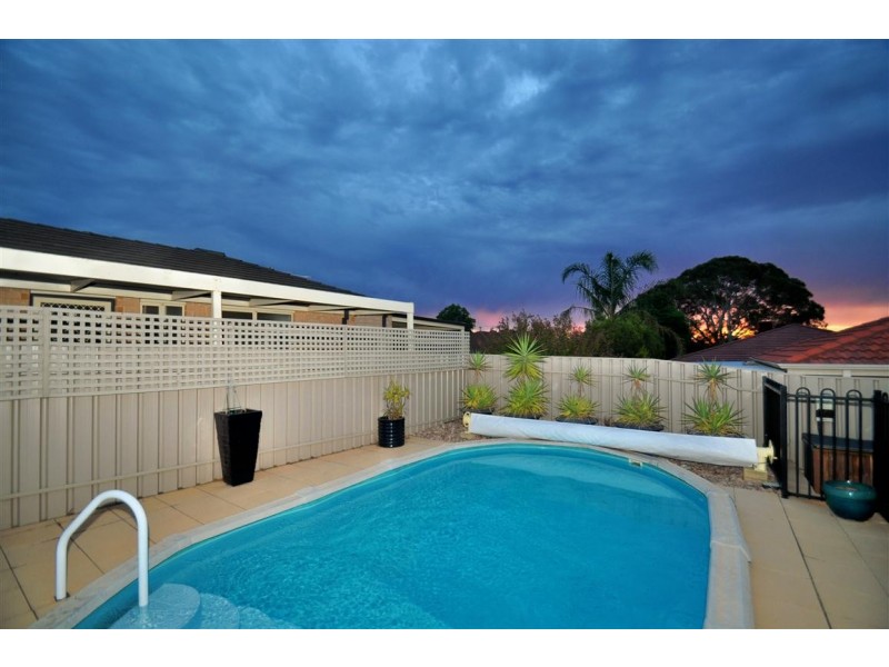 57 Riddoch Crescent, Woodcroft SA 5162