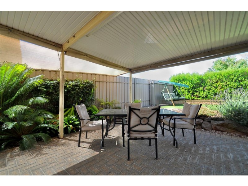 57 Riddoch Crescent, Woodcroft SA 5162
