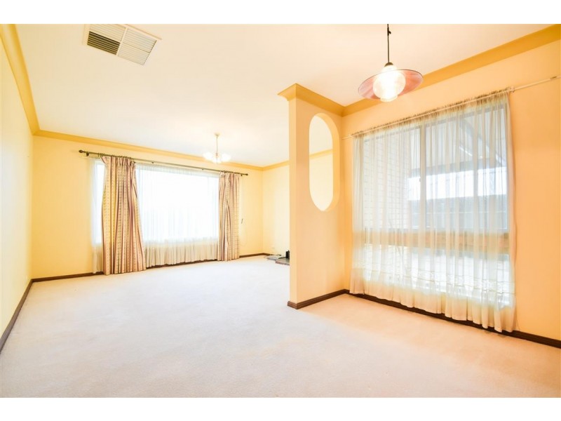 225 O’Sullivan Beach Road, Morphett Vale SA 5162