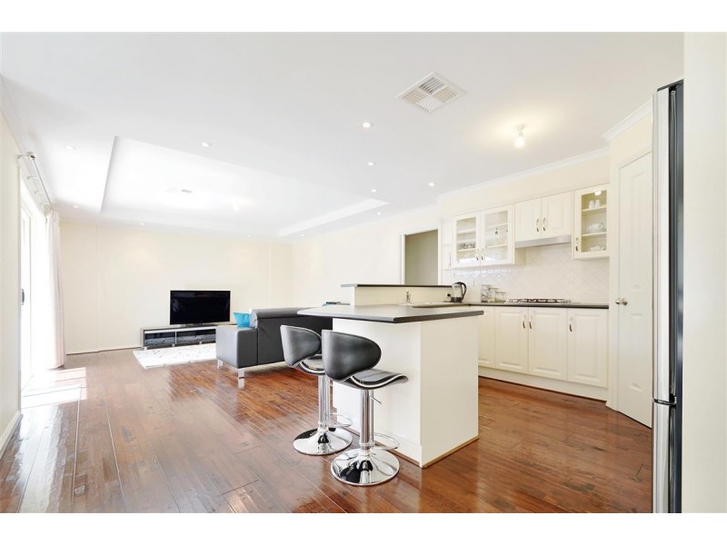 8 Greenbank Close, O’halloran Hill SA 5158