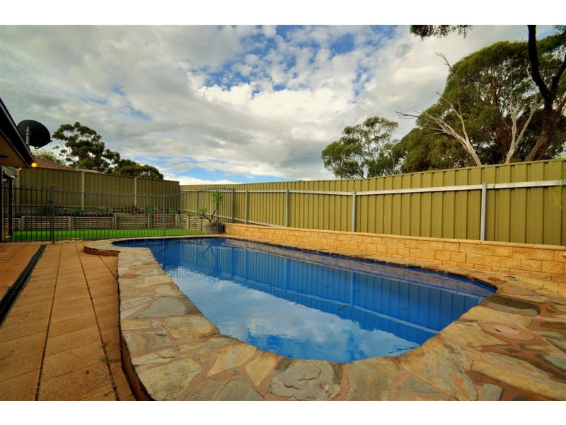 9 Hazelwood Court, Morphett Vale SA 5162