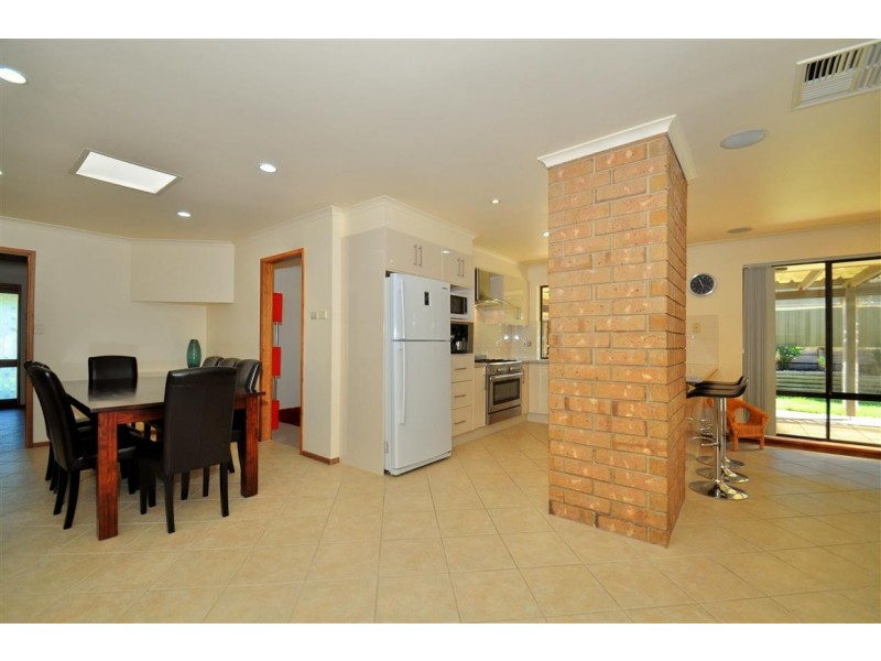 9 Hazelwood Court, Morphett Vale SA 5162