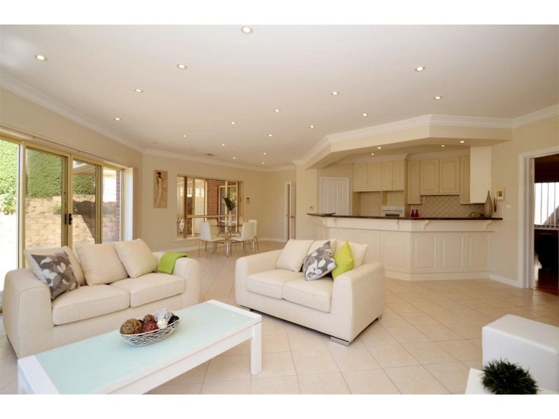 34 Emerald Street, Flagstaff Hill SA 5159