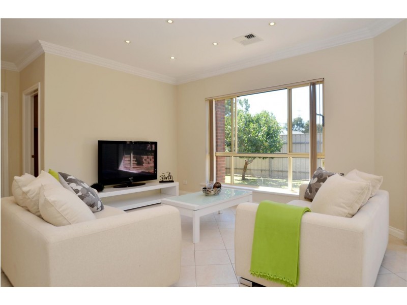 34 Emerald Street, Flagstaff Hill SA 5159