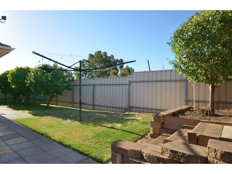 34 Emerald Street, Flagstaff Hill SA 5159