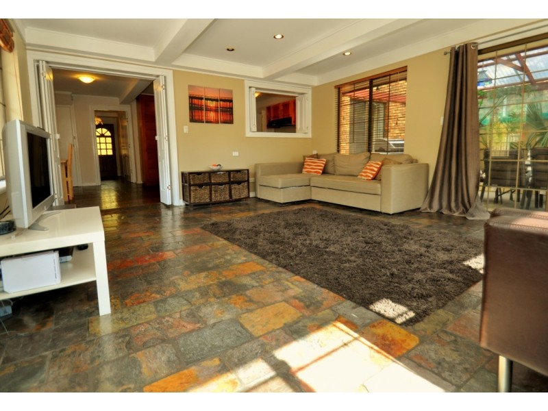 7 Dumphries Street, Flagstaff Hill SA 5159