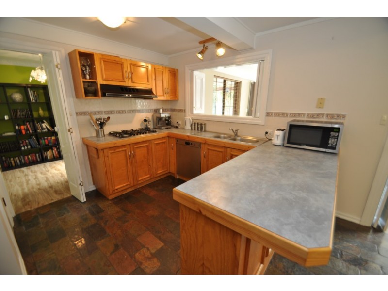 7 Dumphries Street, Flagstaff Hill SA 5159