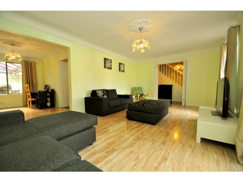 7 Dumphries Street, Flagstaff Hill SA 5159