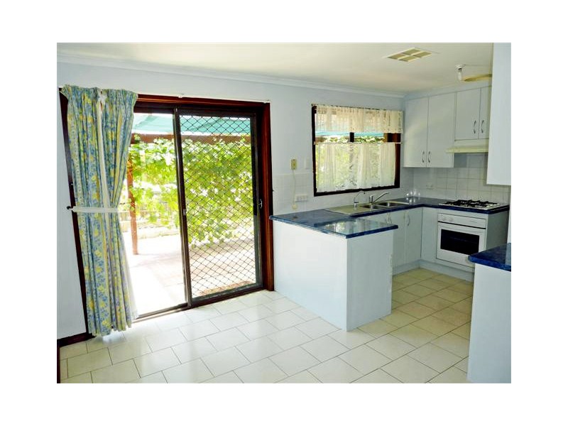 21 Tennessee Drive, Happy Valley SA 5159