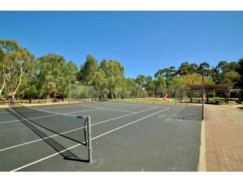. Cnr Dressage Ave and Pimpala Rd, Woodcroft SA 5162