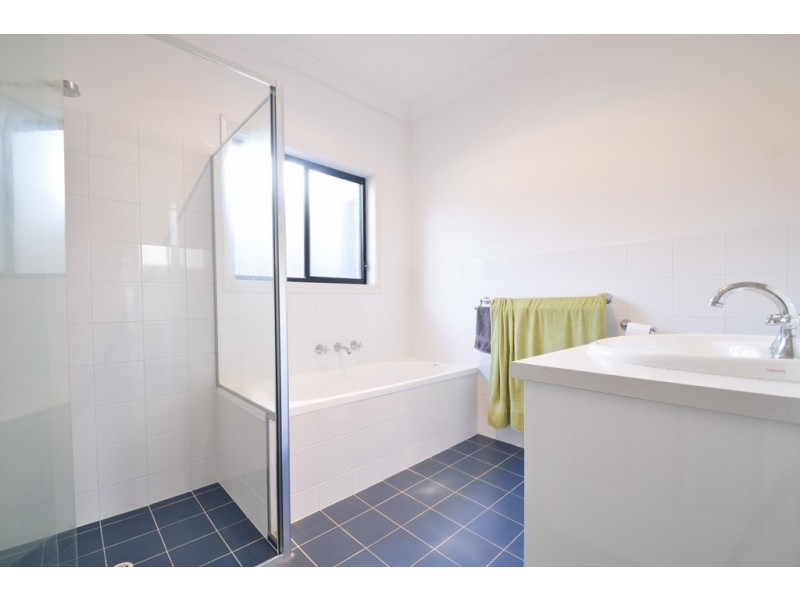 1A Sixth Avenue, Ascot Park SA 5043