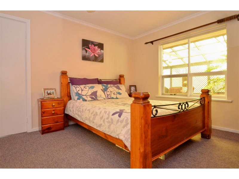 22 Jennifer Drive, Happy Valley SA 5159