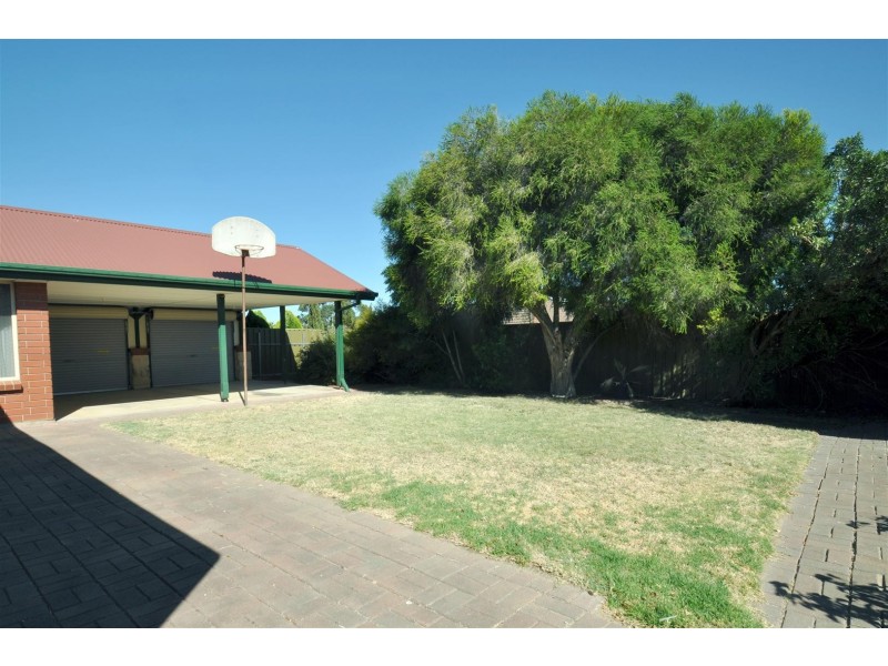 11 Wylie Court, Woodcroft SA 5162