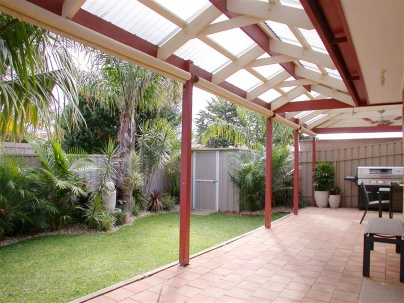 6 Cove Cct, Seaford Rise SA 5169