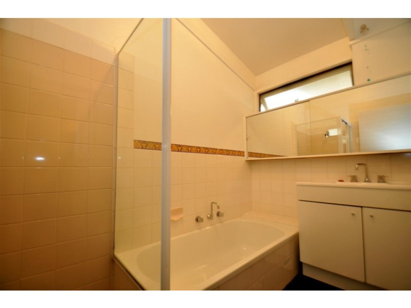 48 Booth Street, Happy Valley SA 5159