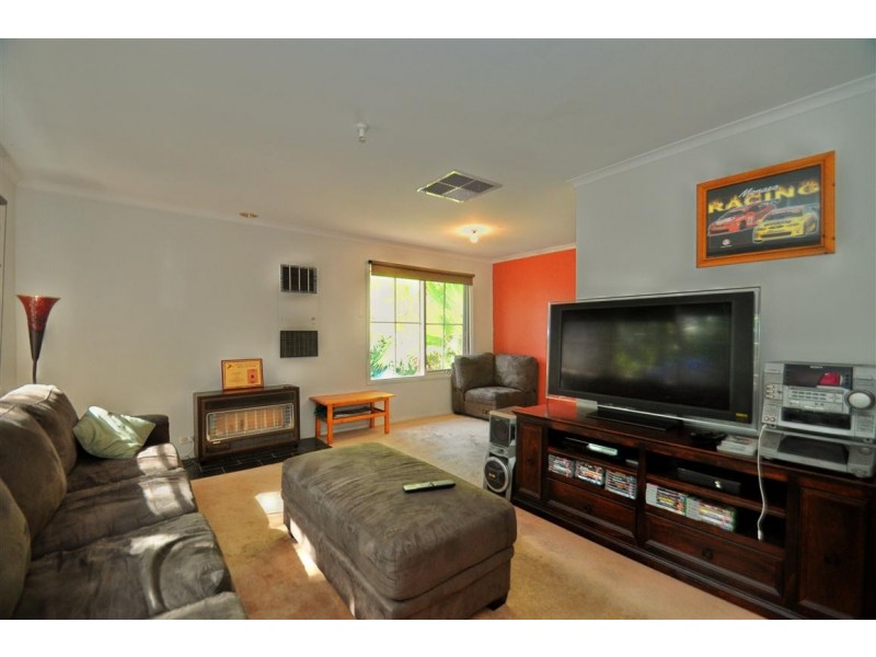 2 Burns Court, Morphett Vale SA 5162