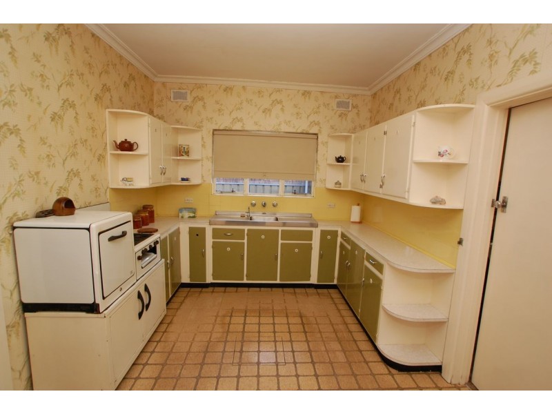 22 Coolah Terrace, Marion SA 5043