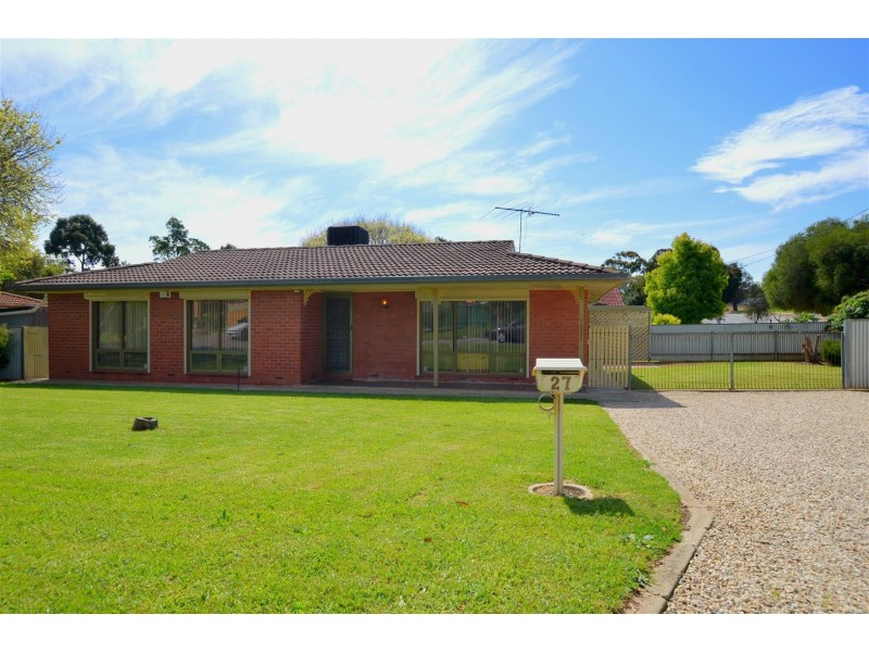 27 Misan Drive, Morphett Vale SA 5162