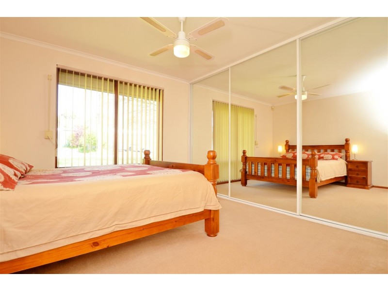 27 Misan Drive, Morphett Vale SA 5162