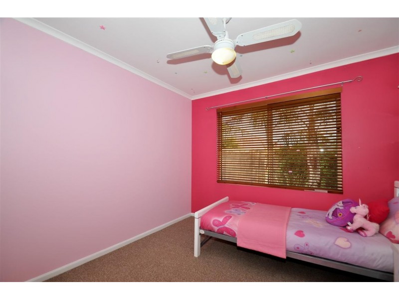 6 Verdant Parade, Woodcroft SA 5162