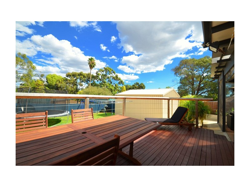 4 Lawson Road, Happy Valley SA 5159