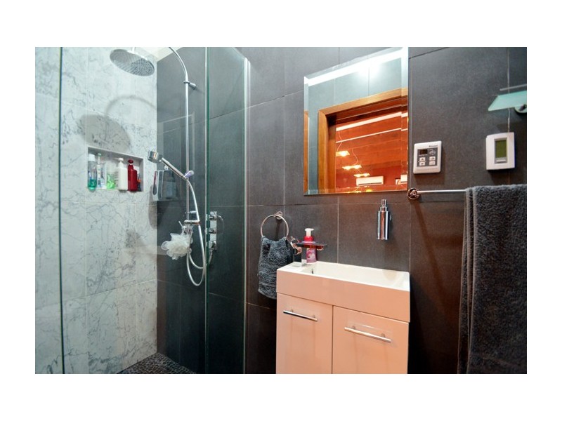 4 Lawson Road, Happy Valley SA 5159