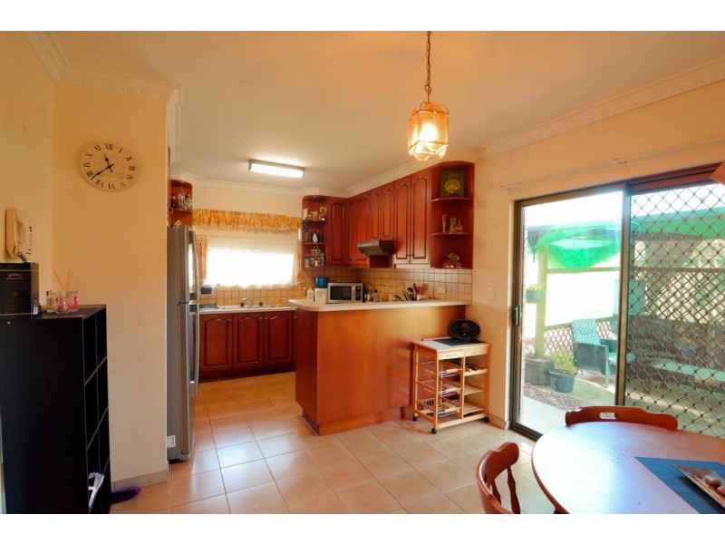 1/8-10 Cutting Road, Marion SA 5043