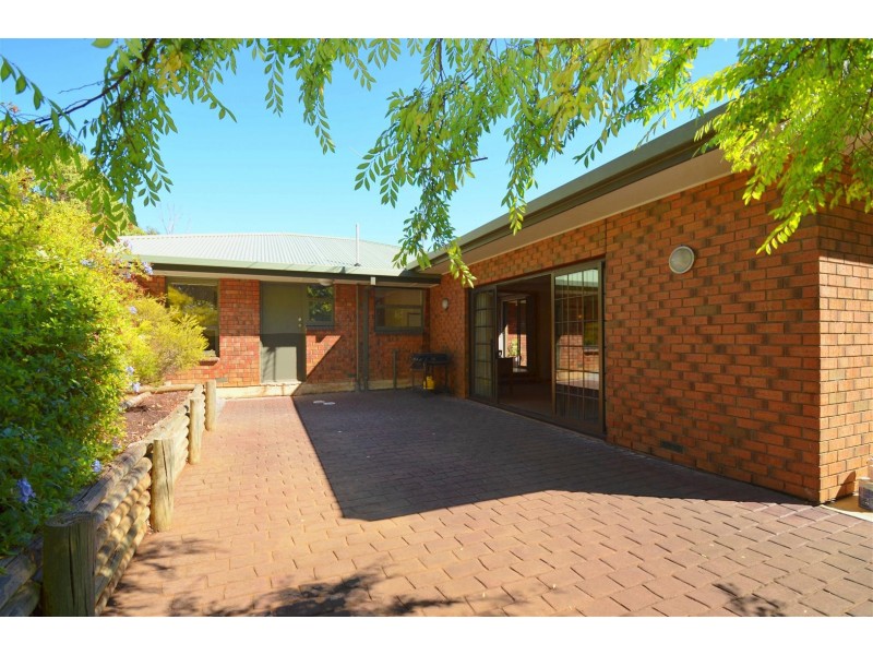 3 Willurah Court, Happy Valley SA 5159