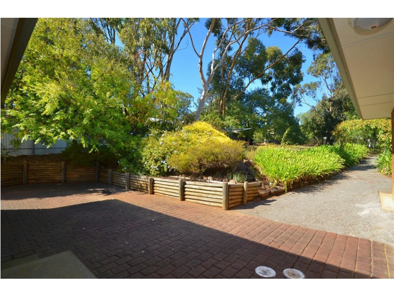 3 Willurah Court, Happy Valley SA 5159