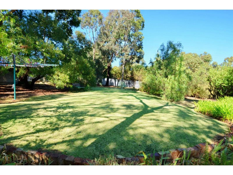 3 Willurah Court, Happy Valley SA 5159