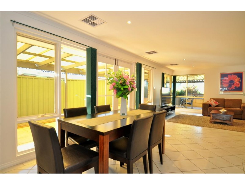 6 Melrose Court, Happy Valley SA 5159