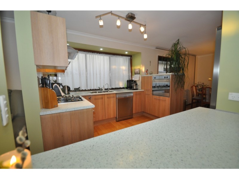 28 Haven Road, Aberfoyle Park SA 5159