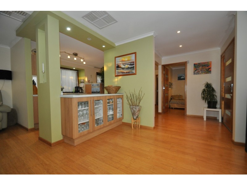 28 Haven Road, Aberfoyle Park SA 5159