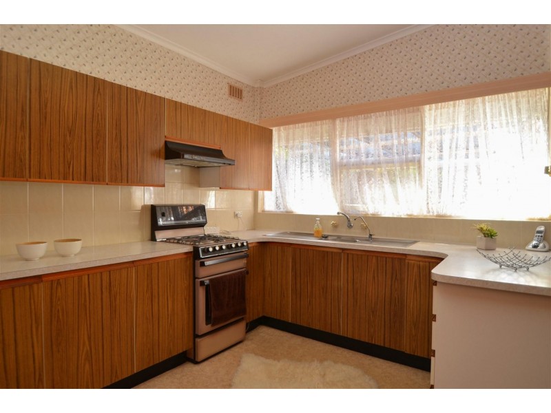 70 Judith Crescent, Morphett Vale SA 5162