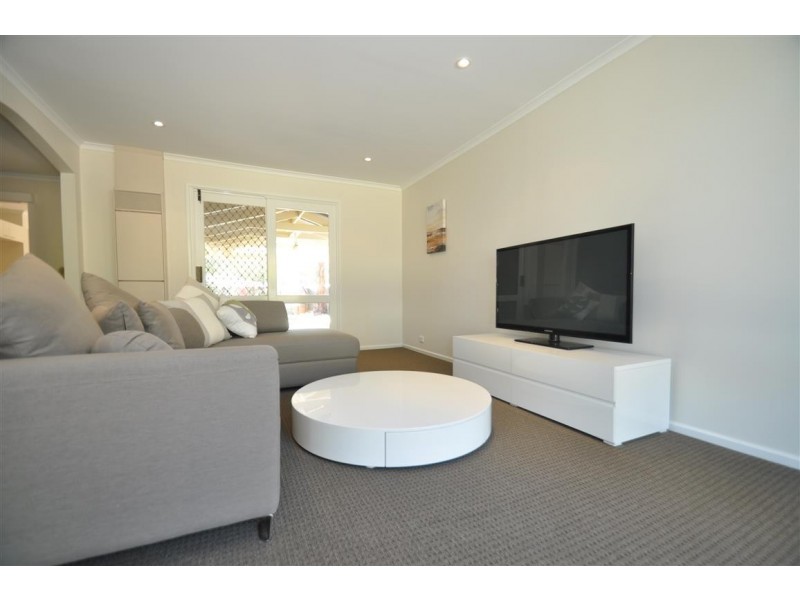 12A Regency Road, Happy Valley SA 5159