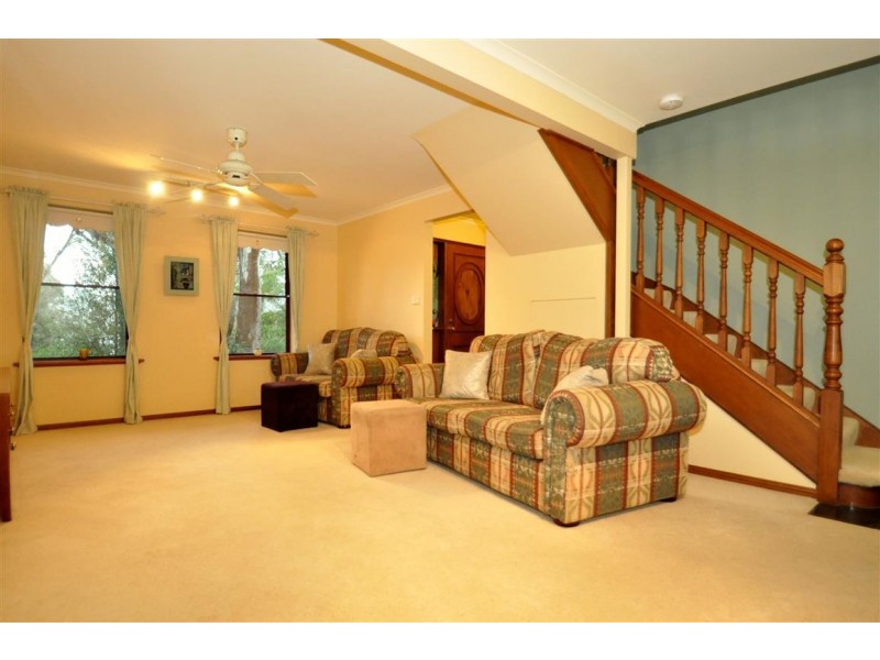 23 Dunalbyn Drive, Aberfoyle Park SA 5159