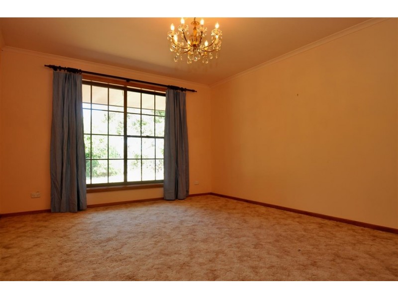 6 Leabrook Place, Morphett Vale SA 5162