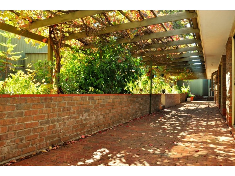 6 Leabrook Place, Morphett Vale SA 5162