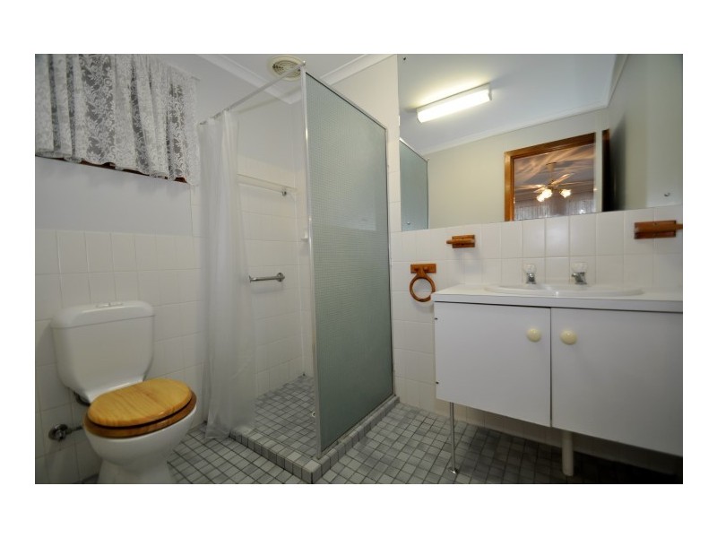 62 Manning Road, Aberfoyle Park SA 5159