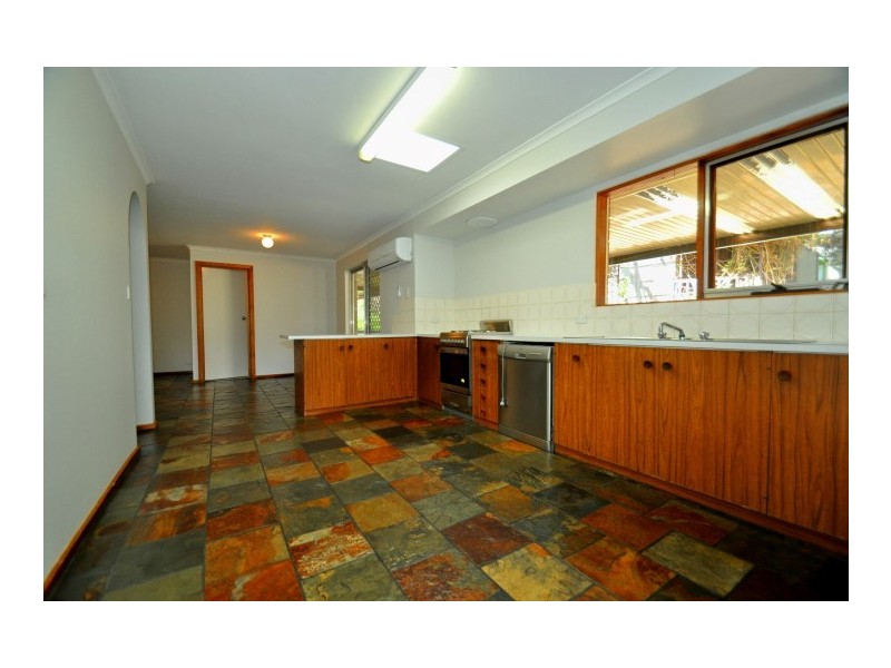 62 Manning Road, Aberfoyle Park SA 5159